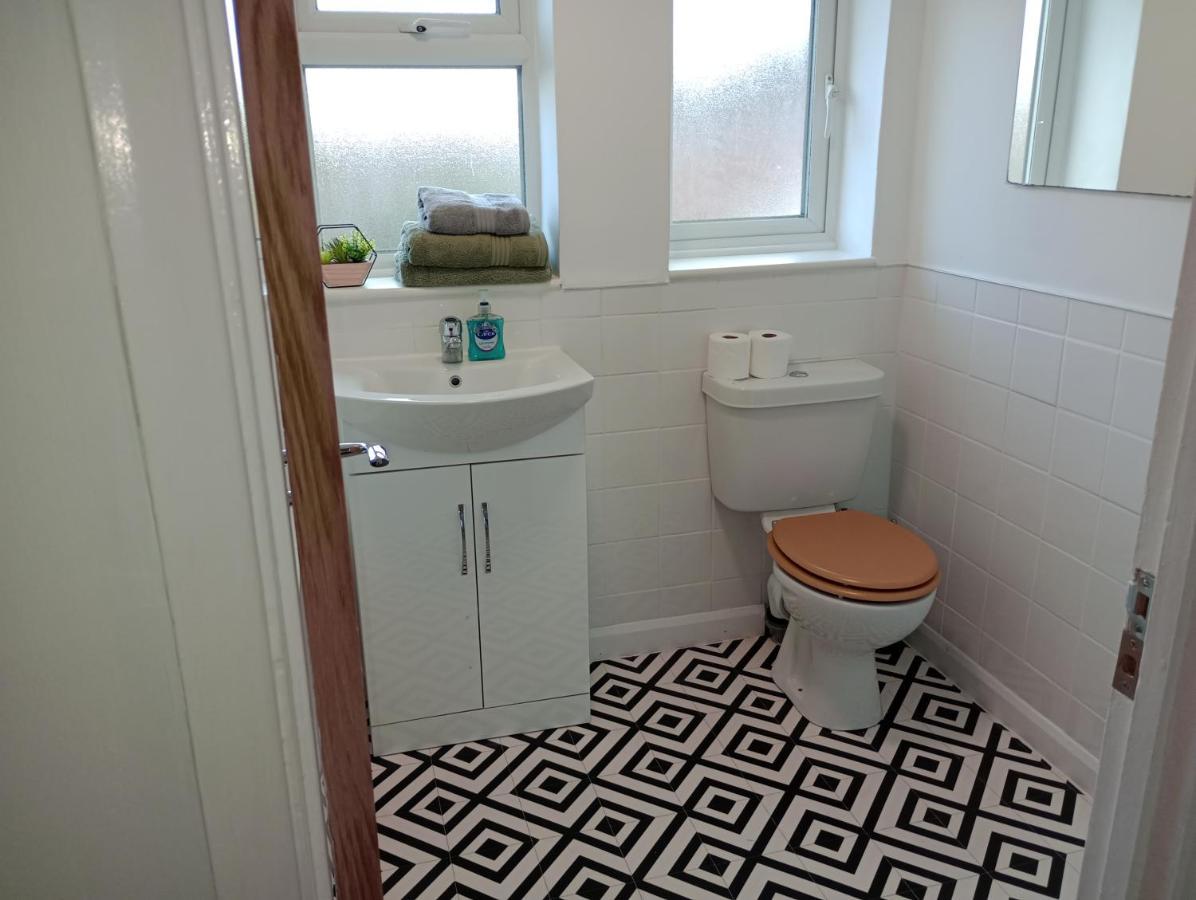 3Br House With Garden Near Bicester Village Екстериор снимка