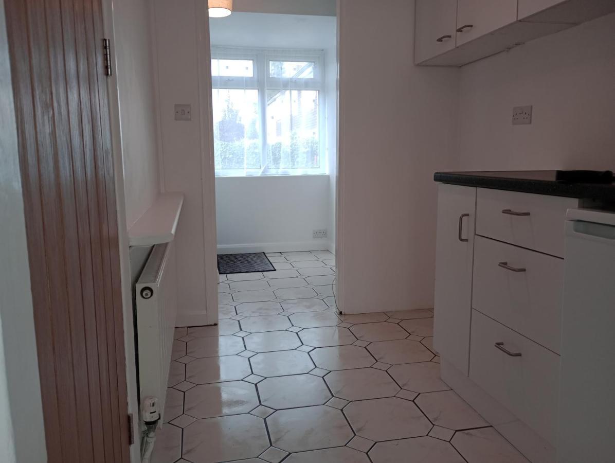 3Br House With Garden Near Bicester Village Екстериор снимка