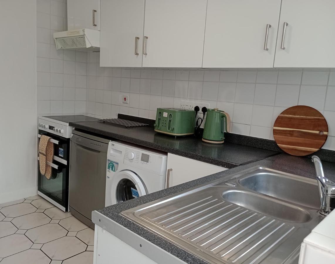 3Br House With Garden Near Bicester Village Екстериор снимка